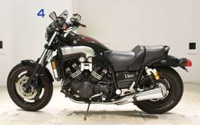 YAMAHA VMAX 2005