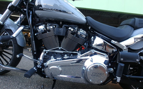 HARLEY FXBR 2025 YEZ