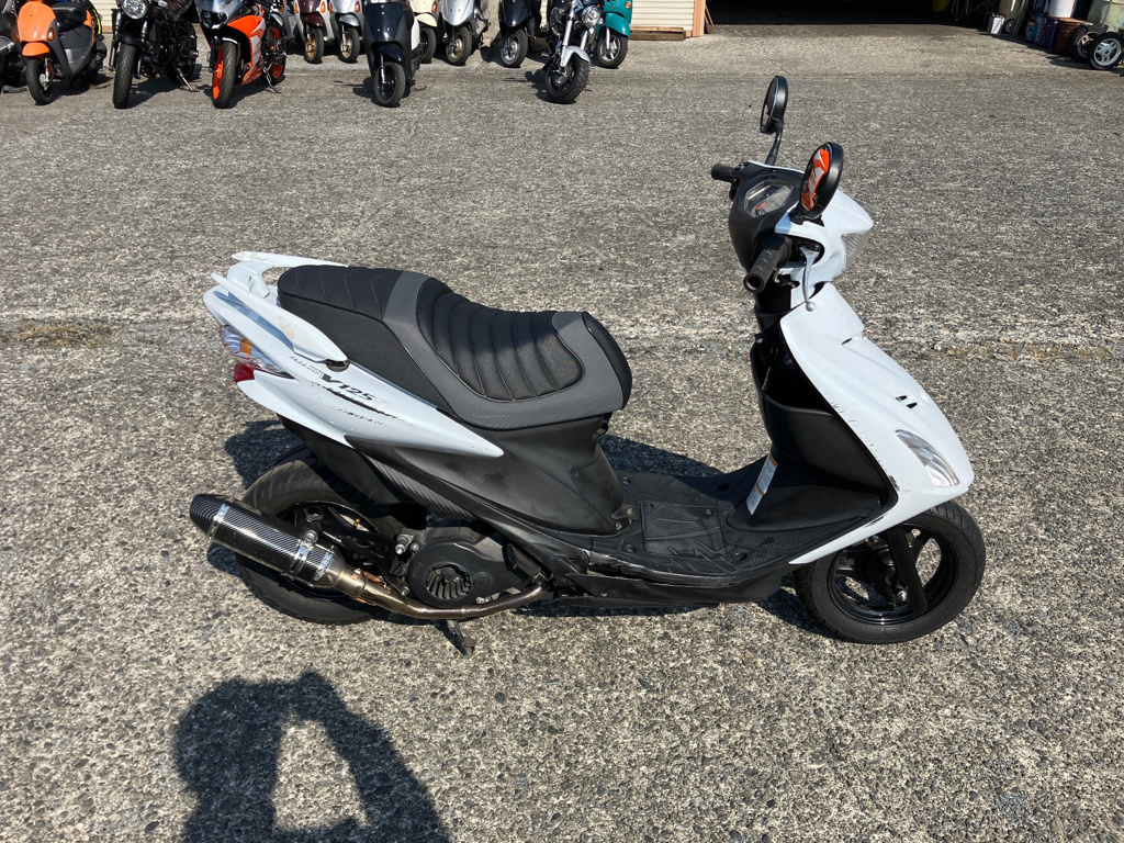 Фото Suzuki ADDRESS V125 с японского аукциона