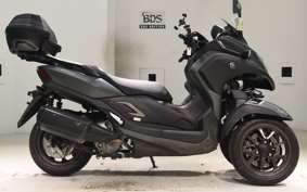 YAMAHA TRICITY 300 2018 SH15J
