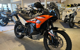 KTM 890 ADVENTURE	 2023 TS640