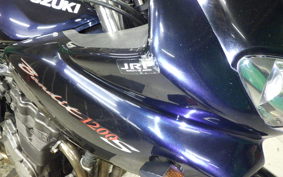 SUZUKI BANDIT 1200 S 2003 GV77A