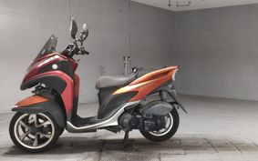 YAMAHA TRICITY 125 SE82J