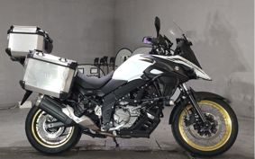 SUZUKI DL650 ( V-Strom 650 ) 2022 C733M