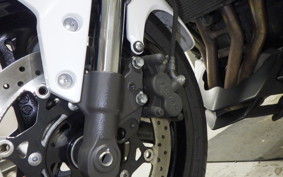 SUZUKI GSR750 2011