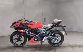 SUZUKI GSX-R125 DL33B