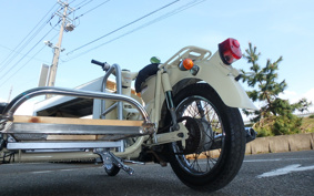 HONDA LITTLE CUB SIDE-CAR