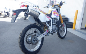 SUZUKI DR250 R SJ45A