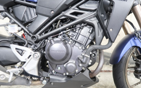 HONDA CB250R MC52