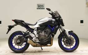YAMAHA MT-07 2015 RM07J