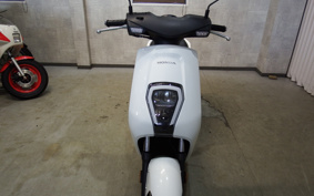 HONDA EM1 e: EF16