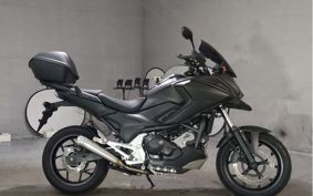 HONDA NC750X 2016 RC90