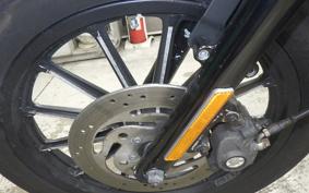 HARLEY XL883N 2013