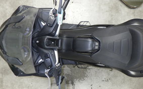 YAMAHA T-MAX 530 DX 2017 SJ15J