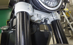 HUSQVARNA SVARTPILEN 401 2019