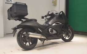 HONDA NM4 VULTUS -01 2019 RC82