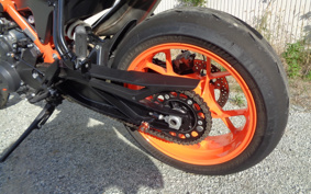 KTM 890 DUKE R 2022 TU940