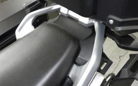 SUZUKI Vｽﾄﾛｰﾑ250 2020