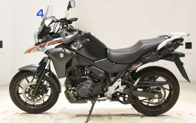 SUZUKI Vｽﾄﾛｰﾑ250A 2020