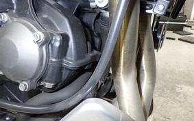 TRIUMPH TRIDENT 660 2025
