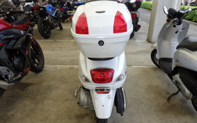 VESPA VX125