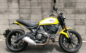 DUCATI  DUCATI  SCRAMBLER  ICON  2019 KB01