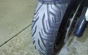 YAMAHA CYGNUS 125 XSR 3