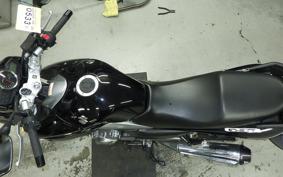 SUZUKI GSR250