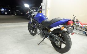 HONDA VTR 250 MC33