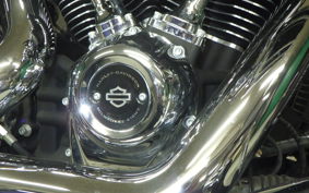 HARLEY FXBR1750 2018