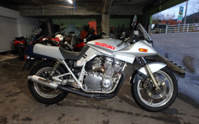 SUZUKI GSX1100S KATANA 1982 12218