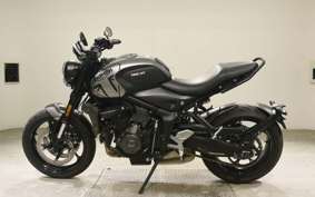 TRIUMPH TRIDENT 660 2021