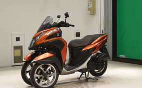 YAMAHA TRICITY 125 2001 SE82J
