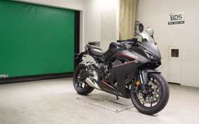 HONDA CBR650R E-Clutch 2026 RH17