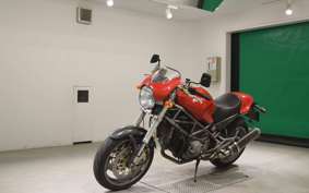 DUCATI DUCATI M900SI 2001