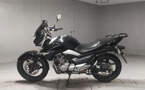 SUZUKI GSR250 GJ55D