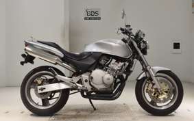 HONDA HORNET 250 2001 MC31