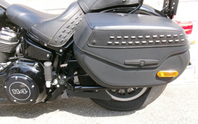 HARLEY  HARLEY FLHCS 2018 YBK