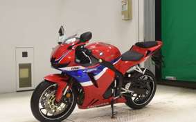 HONDA CBR600RR 2024 PC40
