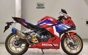 HONDA CBR250RR A MC51