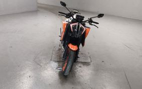 KTM 1290 SUPER  DUKE R V3940