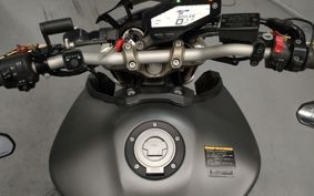 YAMAHA MT-09 RN34J