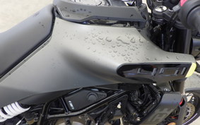 HUSQVARNA SVARTPILEN 401 2025