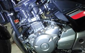 SUZUKI GSR250 2015