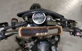 SUZUKI TS125R SF15A