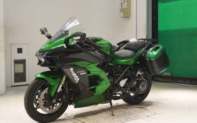 KAWASAKI NINJA H2 SX SE 2018 ZXT02A