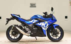 SUZUKI GSX250 R