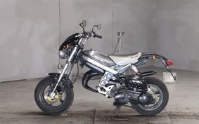 SUZUKI STREET MAGIC CF12A