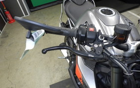 TRIUMPH STREET TRIPLE RS 2023