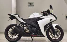 YAMAHA YZF-R25 A 2025 RG43J